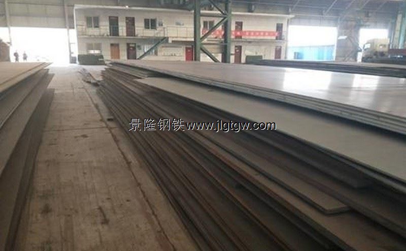 WH70D钢板属于低焊接裂纹敏感性高强度钢板，W表示舞钢；H表示公斤级；70表示公斤级数值，通常被叫做高强板。
